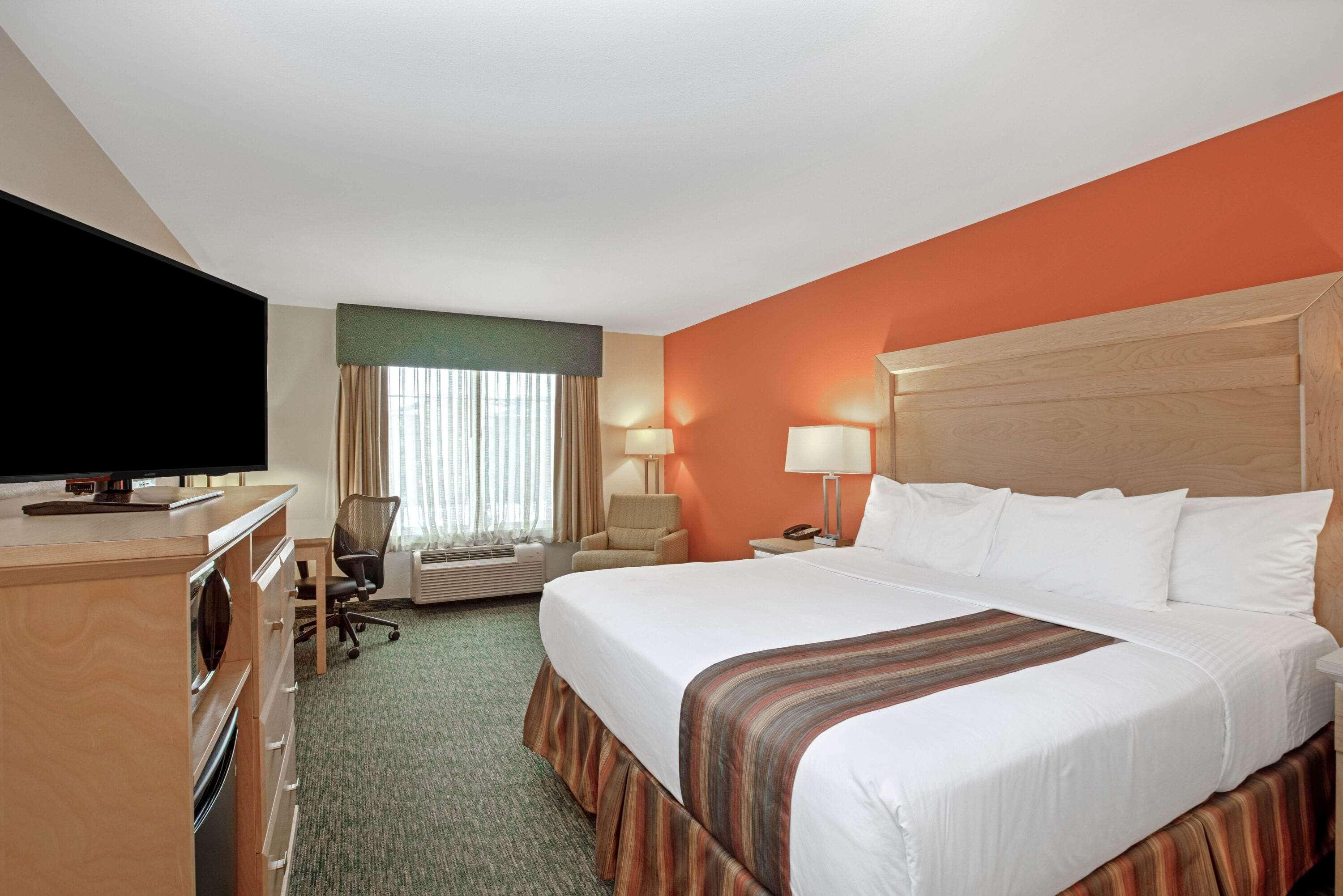 La Quinta By Wyndham Grand Forks Otel Dış mekan fotoğraf