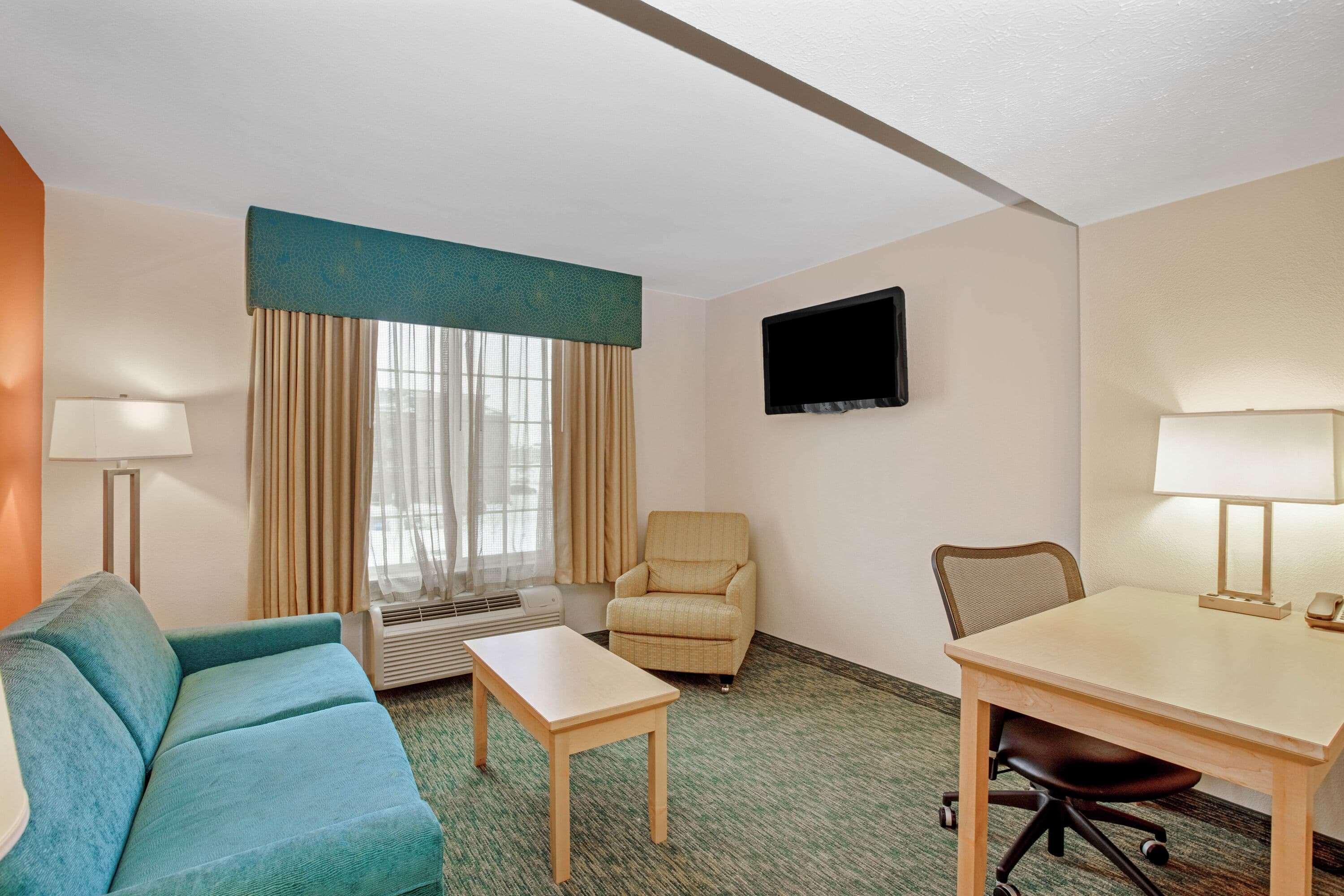 La Quinta By Wyndham Grand Forks Otel Dış mekan fotoğraf
