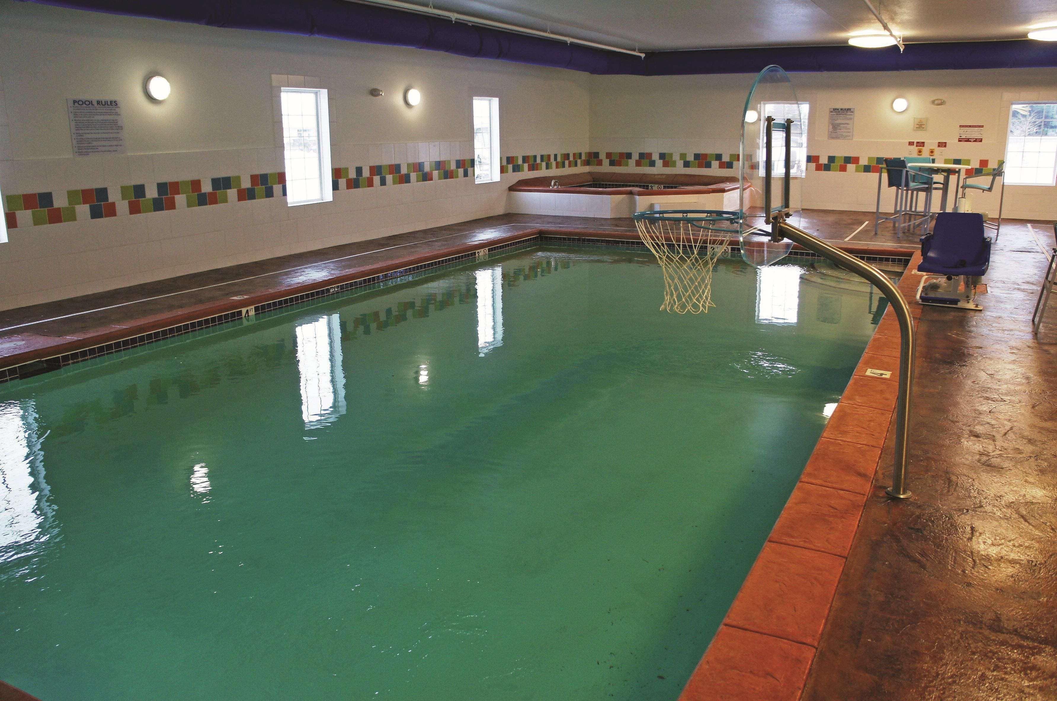 La Quinta By Wyndham Grand Forks Otel Dış mekan fotoğraf
